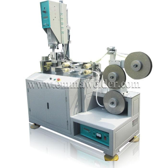 Automatic Ultrasonic Cutting Machine for Webb